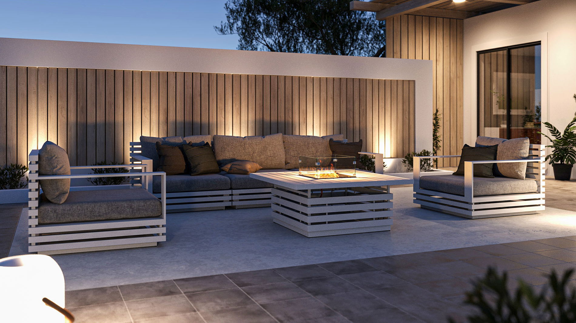 RN-4 M mit Feuertisch