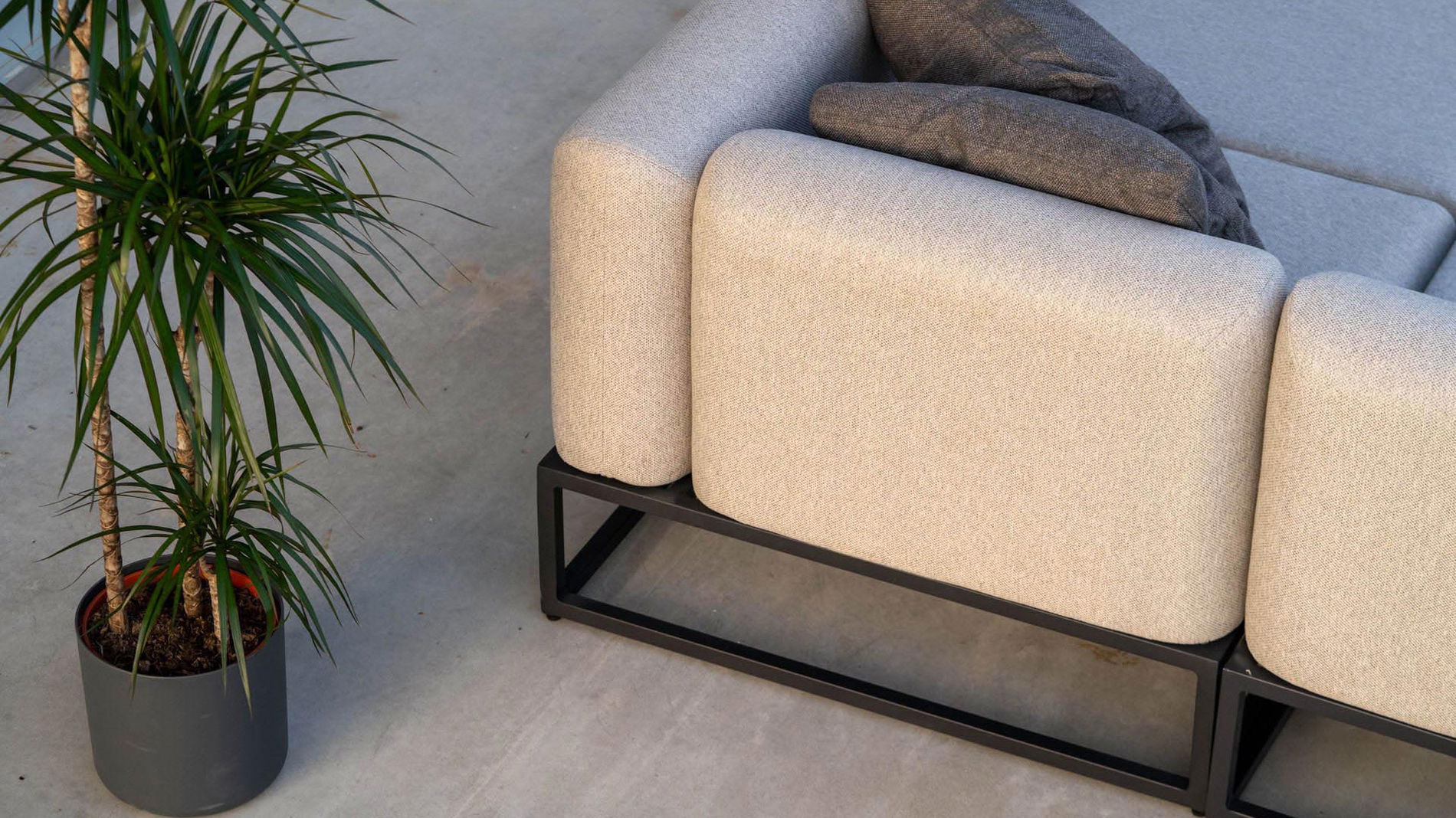 Soyo L mit Feuertisch